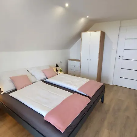 度假居 Haus Andrea Mit Panoramablick 巴拉顿菲赖德